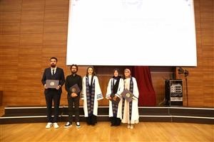 Acil Yardım ve Afet Yönetimi Bölümü ve Hemşirelik Bölümü Üniforma Giyme ve Yemin Töreni Gerçekleştirildi