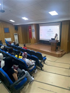 Acil Yardım ve Afet Yönetimi Bölümü 1. Sınıf Öğrencilerine Yönelik Oryantasyon Eğitimi Gerçekleştirildi