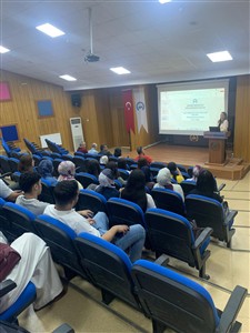 Acil Yardım ve Afet Yönetimi Bölümü 1. Sınıf Öğrencilerine Yönelik Oryantasyon Eğitimi Gerçekleştirildi