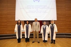 Acil Yardım ve Afet Yönetimi Bölümü ve Hemşirelik Bölümü Üniforma Giyme ve Yemin Töreni Gerçekleştirildi