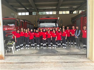 Afet ve Acil Durum Yönetimi Dersi Kapsamında Aksaray İtfaiyesi'ne Saha Ziyareti