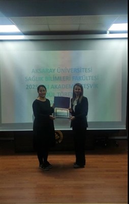 Sağlık Bilimleri Fakültesinde 2025 Yılı Akademik Teşvik Ödülleri Takdim Edildi